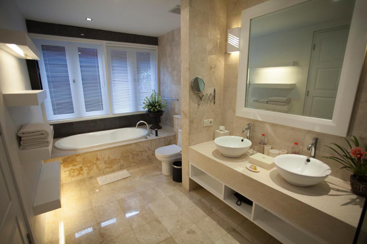 Lakshmi Luxury Villas, Walk To The Beach And Seminyak Shopping מראה חיצוני תמונה