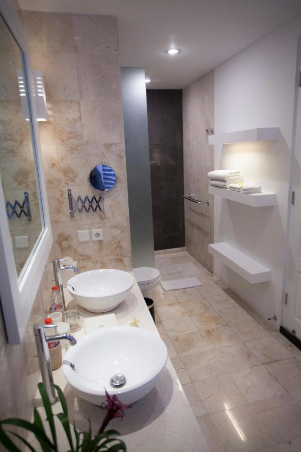 Lakshmi Luxury Villas, Walk To The Beach And Seminyak Shopping מראה חיצוני תמונה